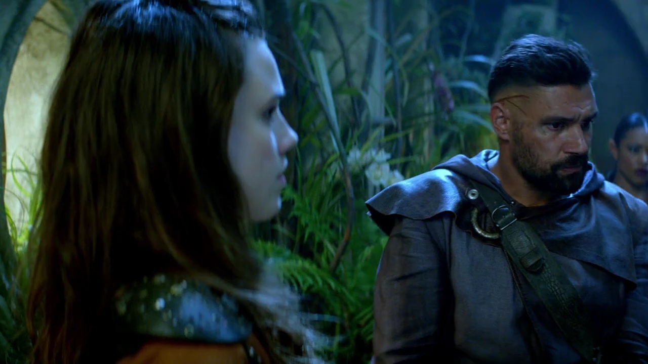 Charmed-Online-dot-nl-TheShannaraChronicles1x04-2211.jpg