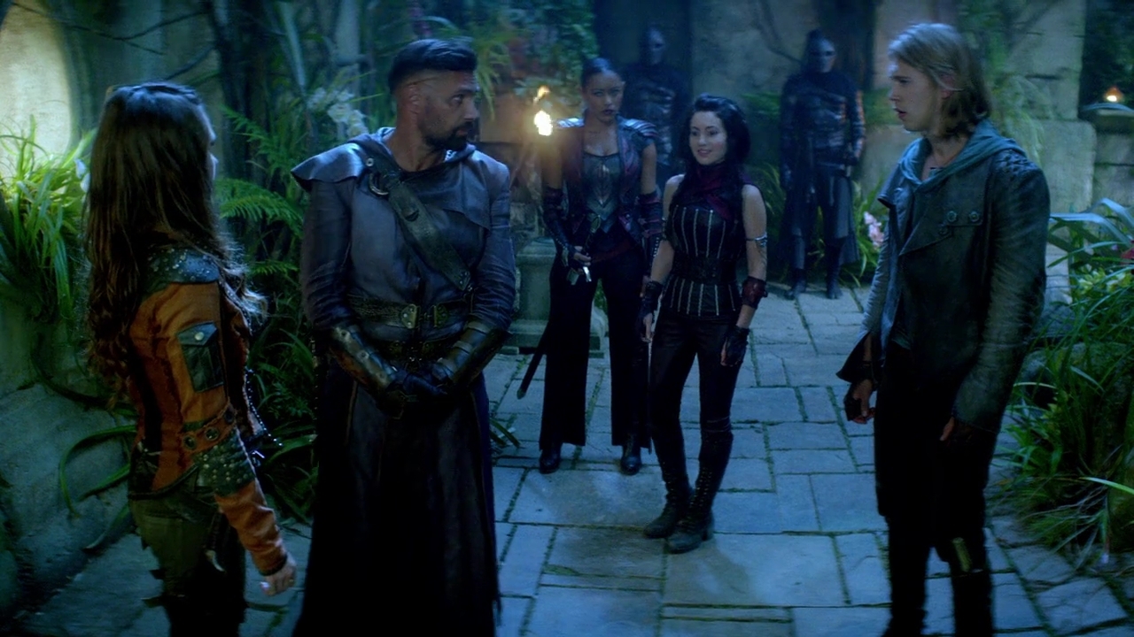 Charmed-Online-dot-nl-TheShannaraChronicles1x04-2228.jpg