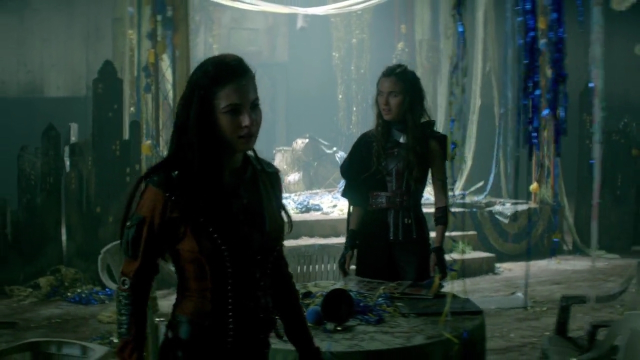 Charmed-Online-dot-nl-TheShannaraChronicles1x07-0865.jpg