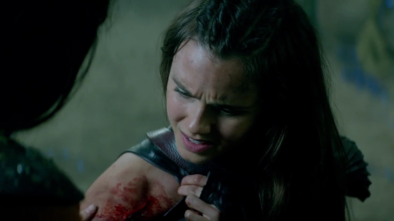 Charmed-Online-dot-nl-TheShannaraChronicles1x07-1299.jpg