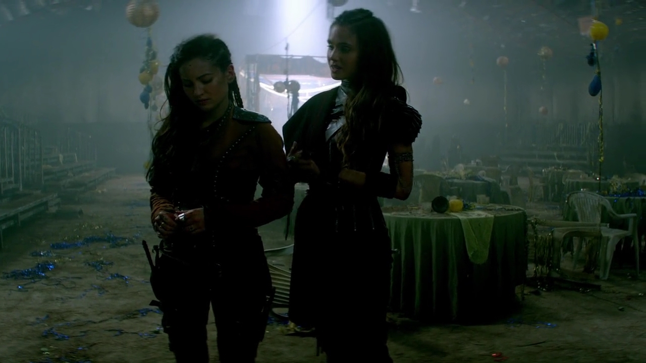 Charmed-Online-dot-nl-TheShannaraChronicles1x07-1441.jpg