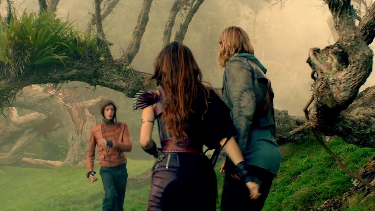 Charmed-Online-dot-nl-TheShannaraChronicles1x07-2283.jpg
