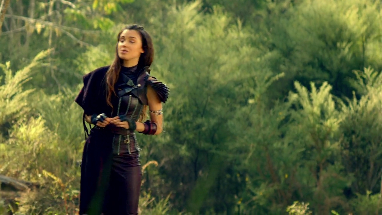 Charmed-Online-dot-nl-TheShannaraChronicles1x08-0533.jpg
