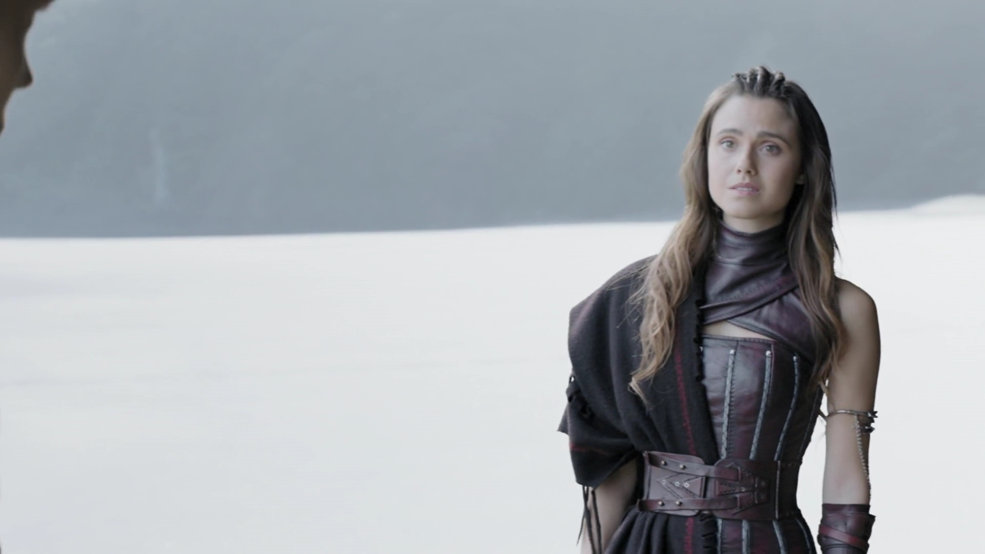 Charmed-Online-dot-nl-TheShannaraChronicles2x08-0300.jpg