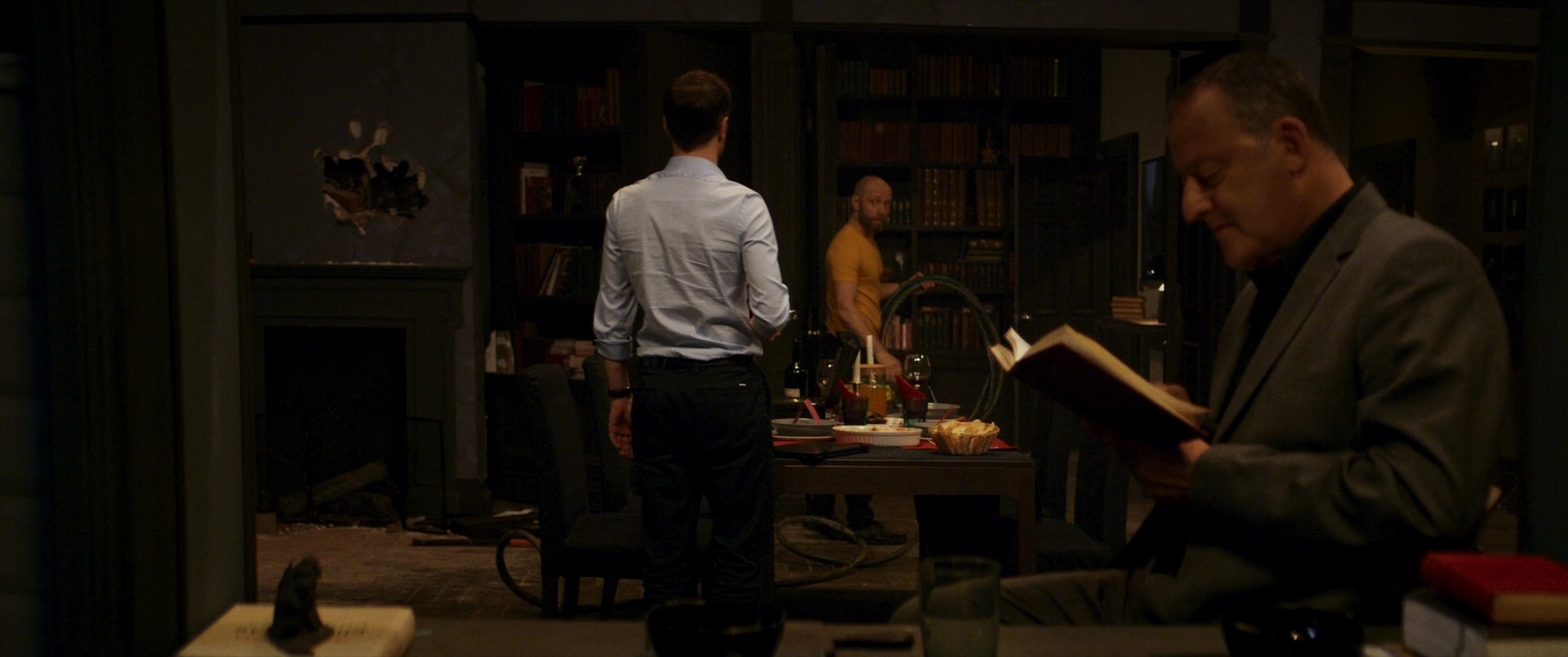 Charmed-Online-dot-nl_TheDoorman3123.jpg