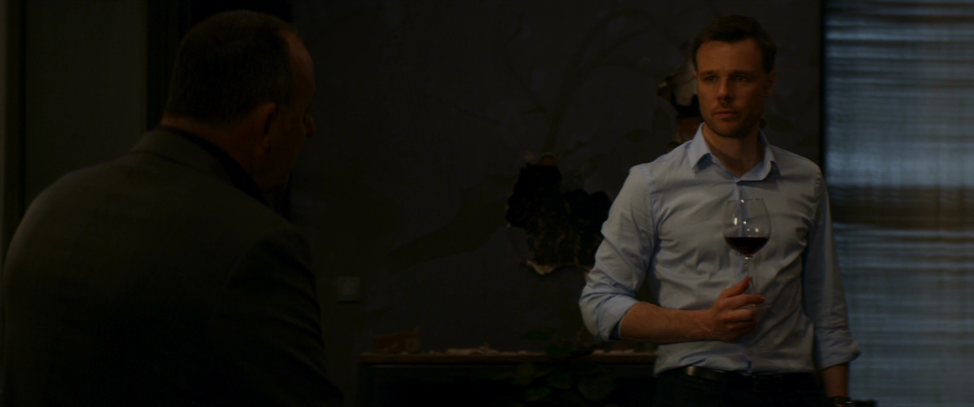 Charmed-Online-dot-nl_TheDoorman3396.jpg