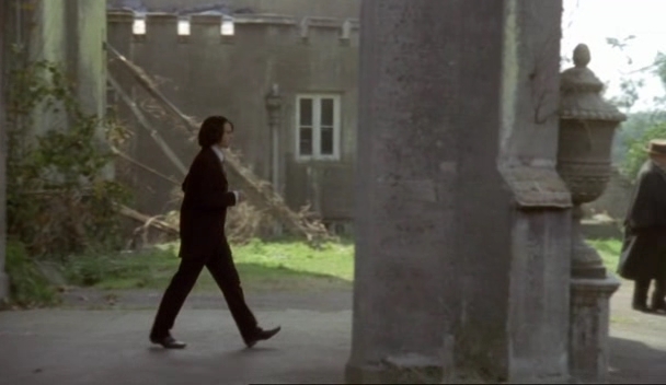 Charmed-Online-dot-nl_Fingersmith-ep1-3756.jpg