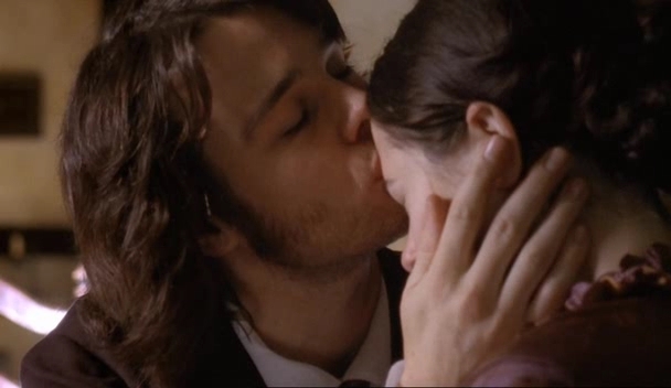 Charmed-Online-dot-nl_Fingersmith-ep1-4591.jpg