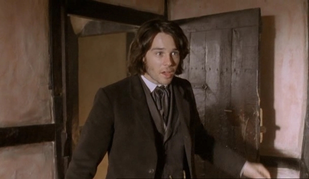 Charmed-Online-dot-nl_Fingersmith-ep1-4731.jpg