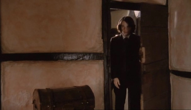 Charmed-Online-dot-nl_Fingersmith-ep1-4979.jpg