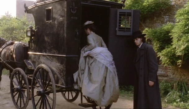 Charmed-Online-dot-nl_Fingersmith-ep1-5113.jpg