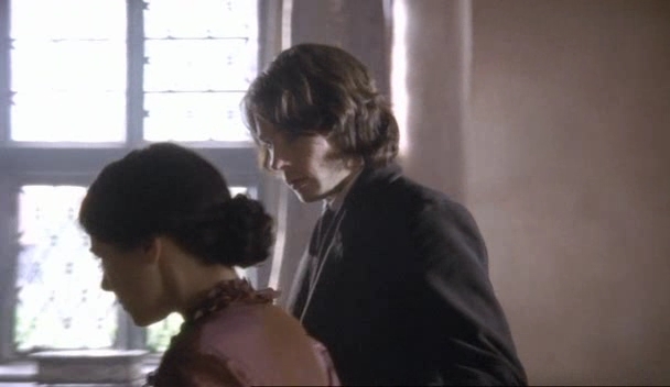 Charmed-Online-dot-nl_Fingersmith-ep2-1276.jpg