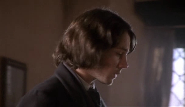 Charmed-Online-dot-nl_Fingersmith-ep2-1292.jpg