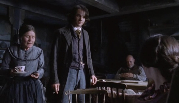 Charmed-Online-dot-nl_Fingersmith-ep2-1886.jpg