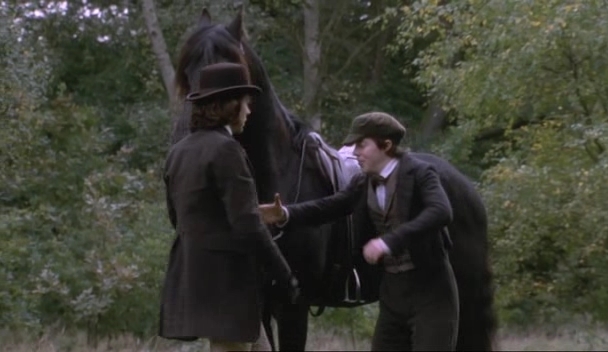 Charmed-Online-dot-nl_Fingersmith-ep2-304.jpg