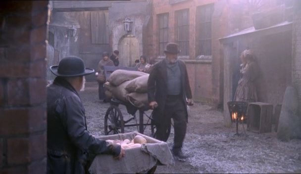 Charmed-Online-dot-nl_Fingersmith-ep2-4009.jpg