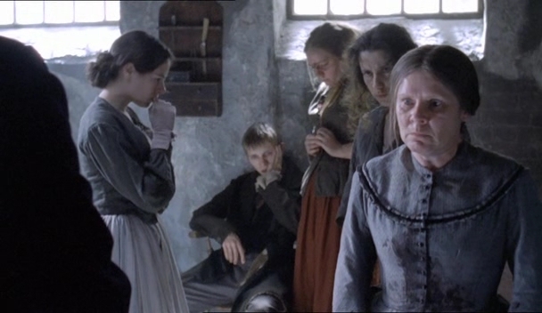 Charmed-Online-dot-nl_Fingersmith-ep2-4401.jpg