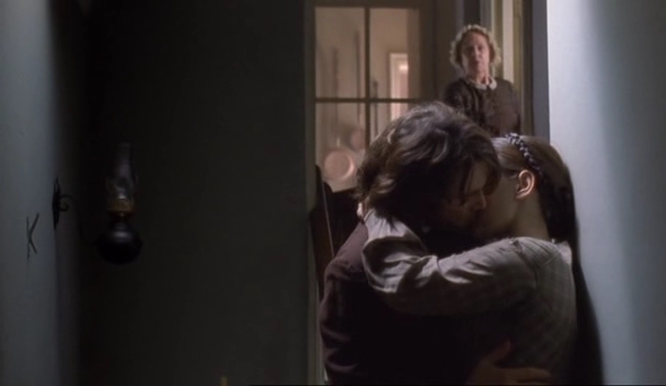 Charmed-Online-dot-nl_Fingersmith-ep2-489.jpg