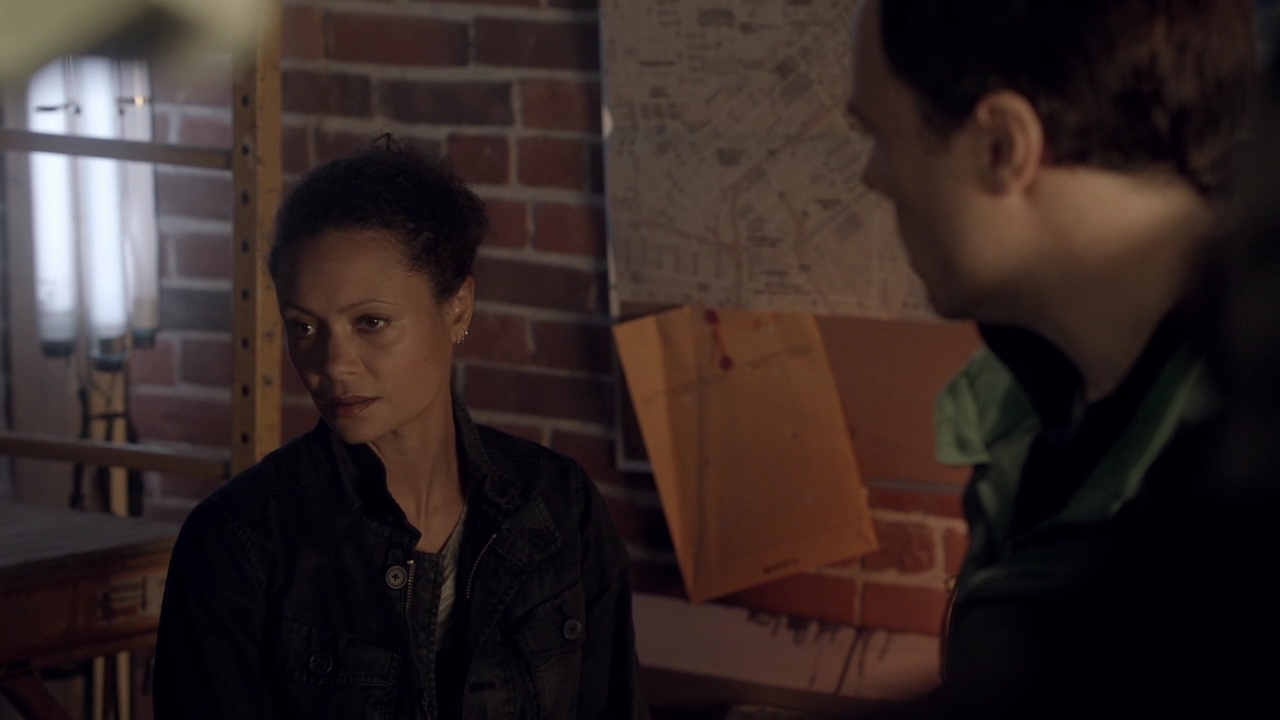 VampireDiariCharmed-Online-dot-nl_Rogue2x02-00311.jpg