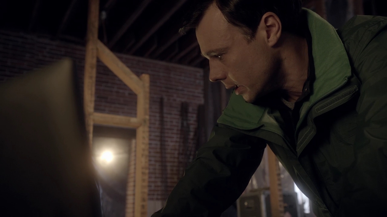 VampireDiariCharmed-Online-dot-nl_Rogue2x02-00348.jpg