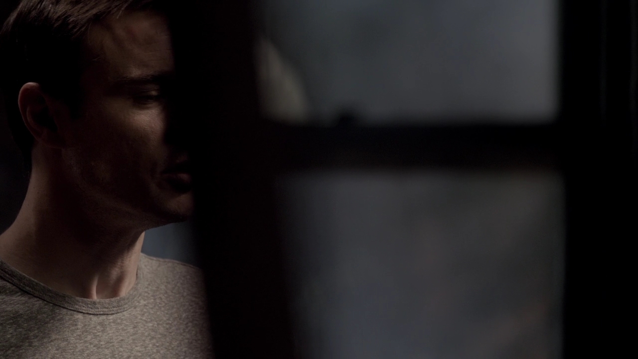 VampireDiariCharmed-Online-dot-nl_Rogue2x02-02219.jpg