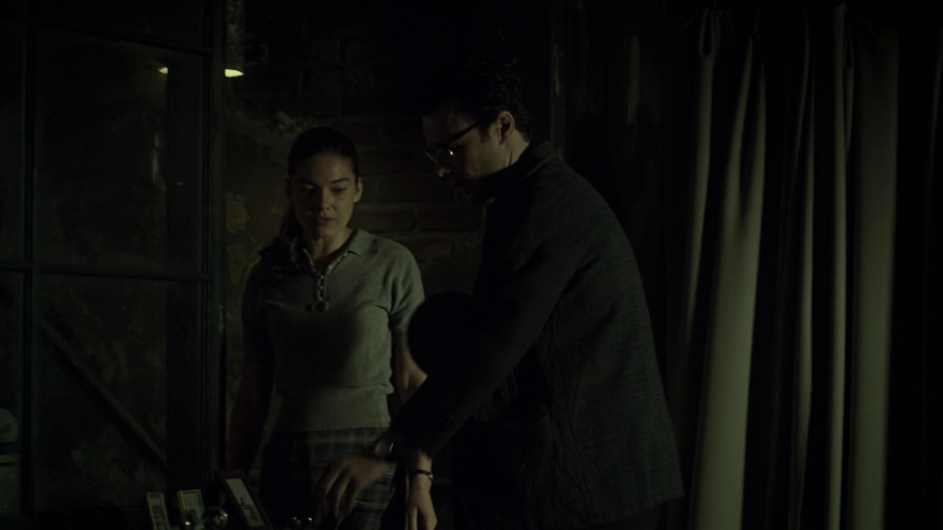 Charmed-Online_nl-dot-nl_ManInTheHighCastle1x01-1558.jpg
