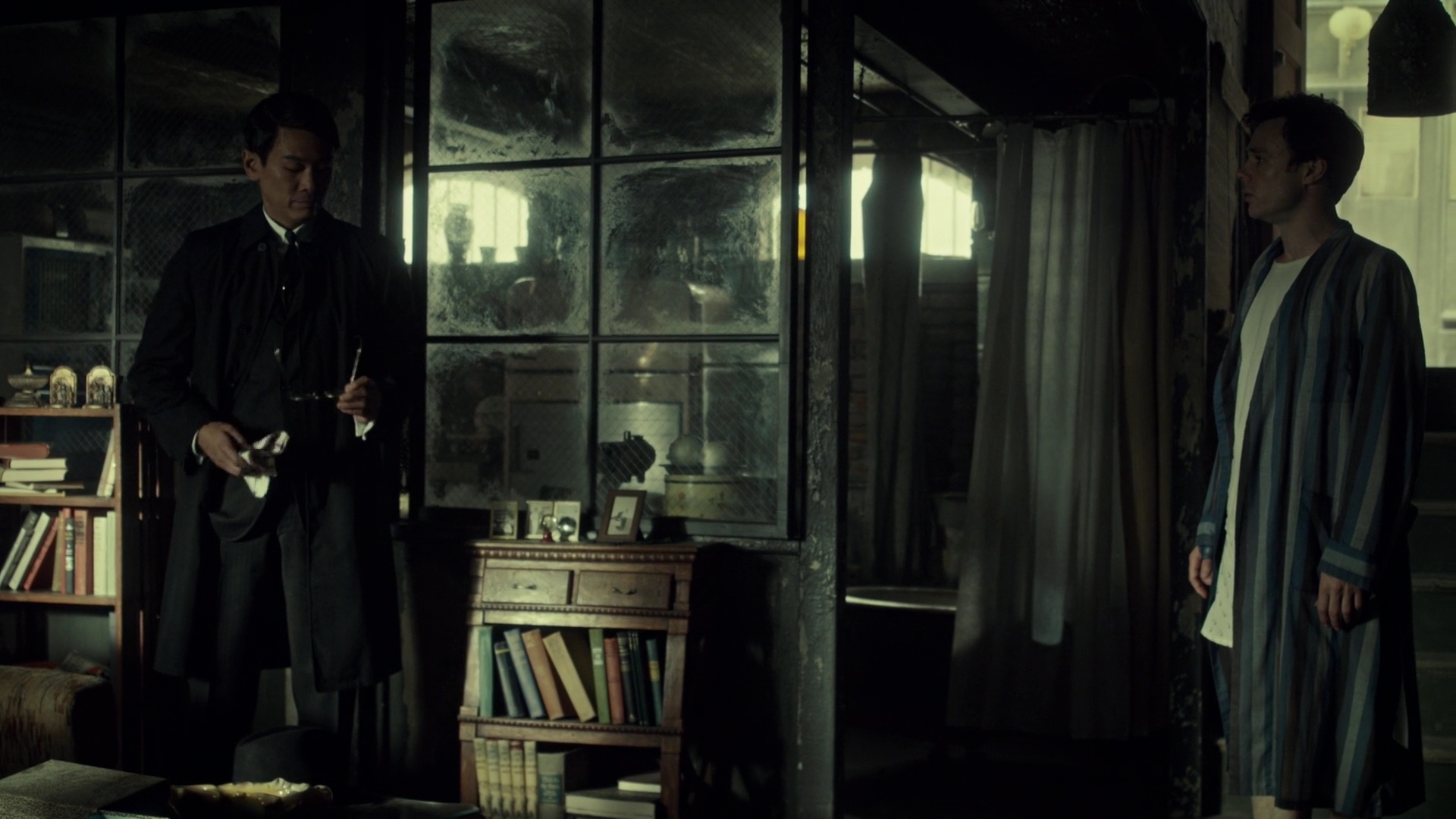 Charmed-Online_nl-dot-nl_ManInTheHighCastle1x01-3138.jpg