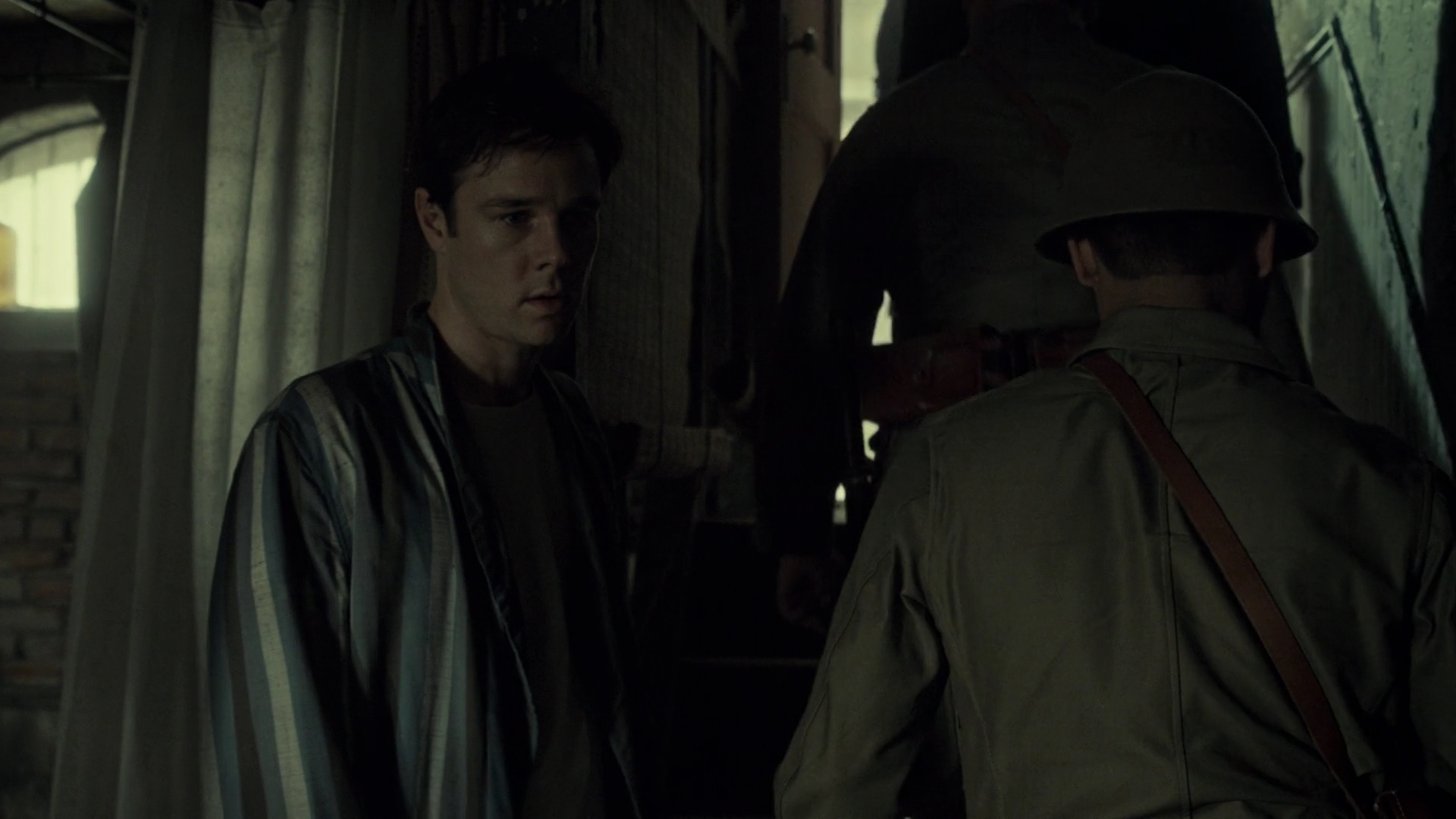 Charmed-Online_nl-dot-nl_ManInTheHighCastle1x01-3213.jpg
