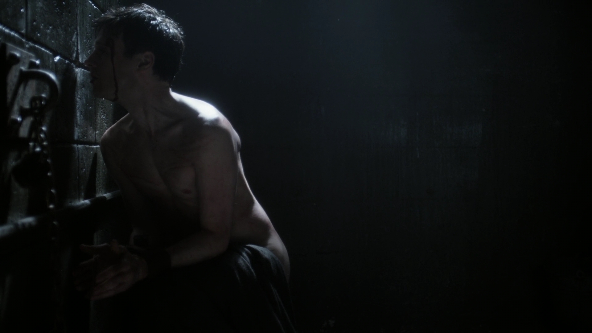 Charmed-Online-dot-nl_TheManInTheHighCastle1x02-112808.jpg