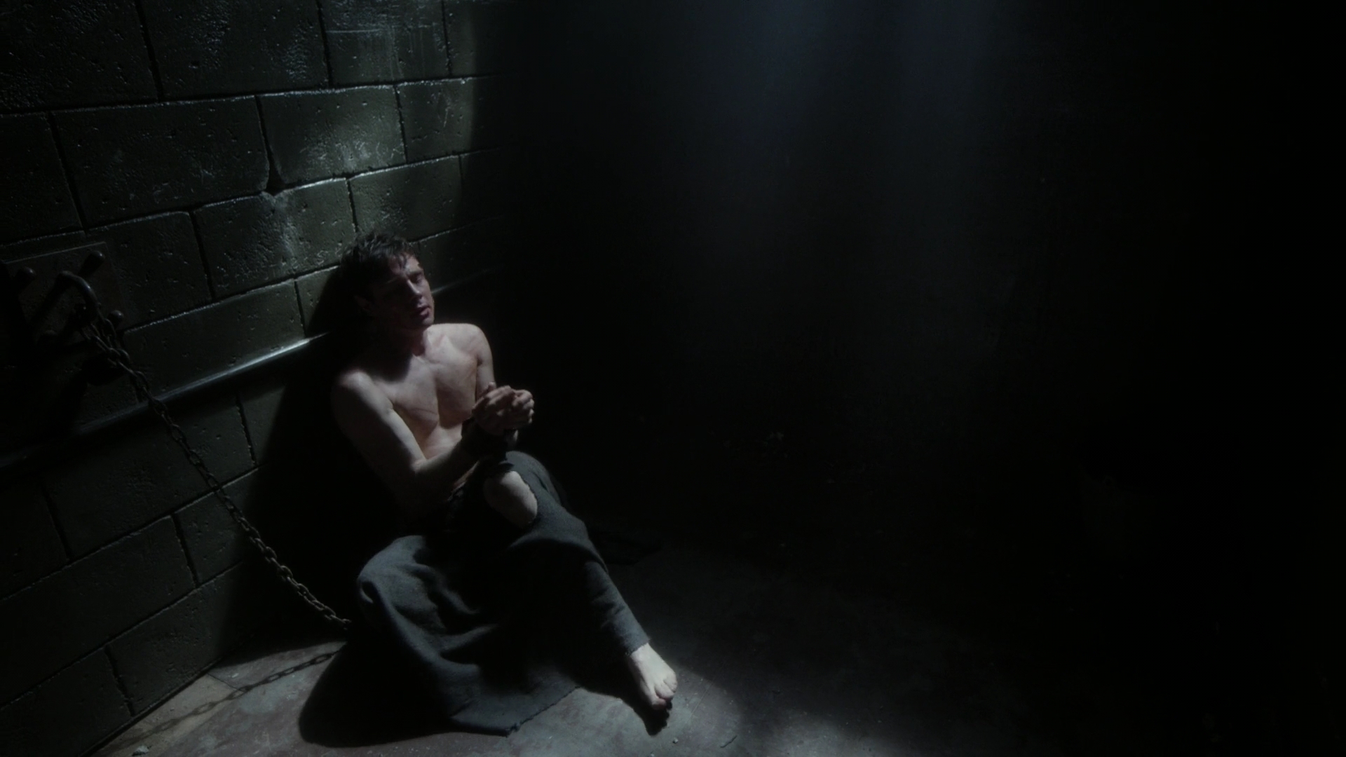 Charmed-Online-dot-nl_TheManInTheHighCastle1x02-113516.jpg
