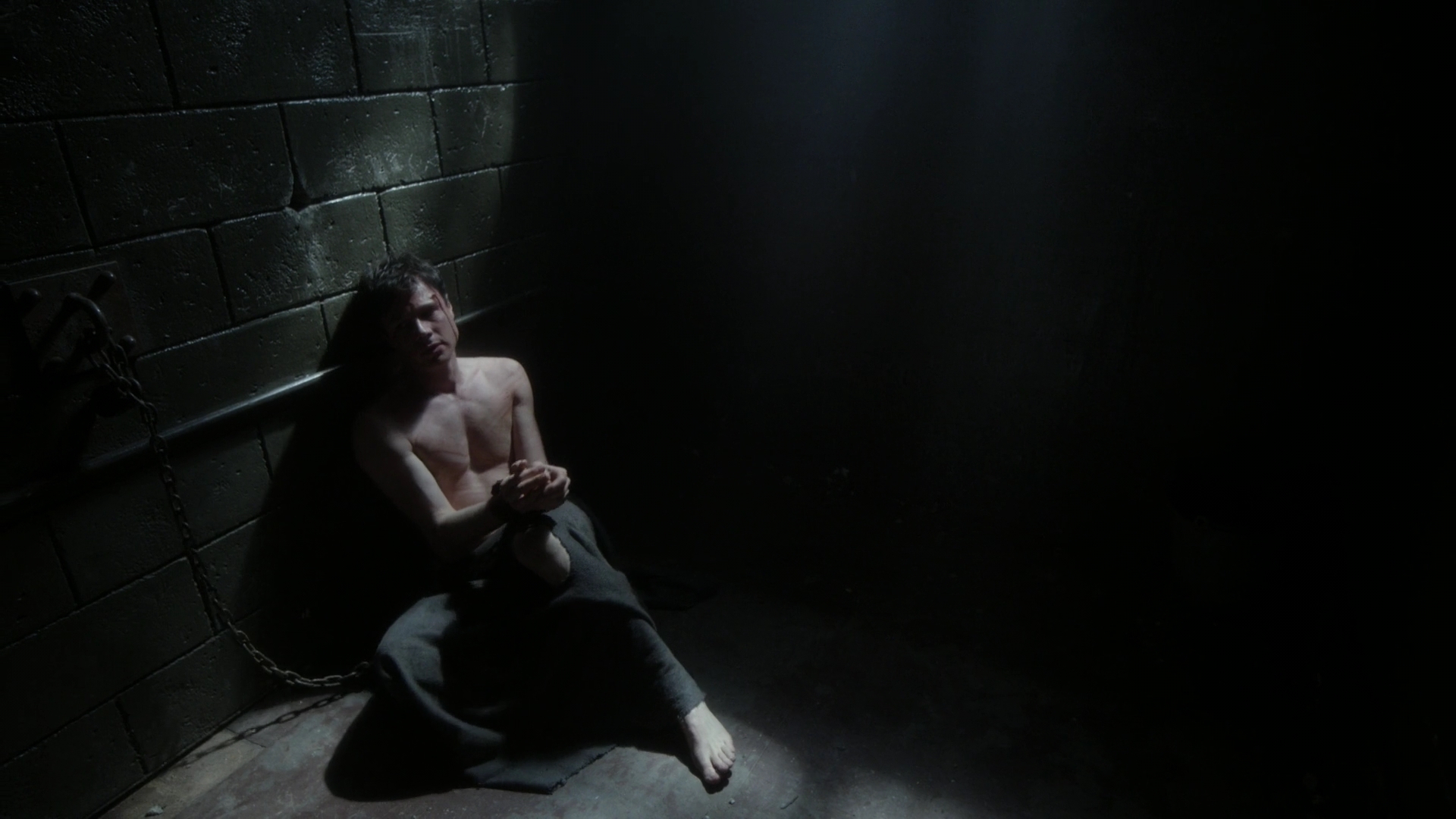 Charmed-Online-dot-nl_TheManInTheHighCastle1x02-113517.jpg