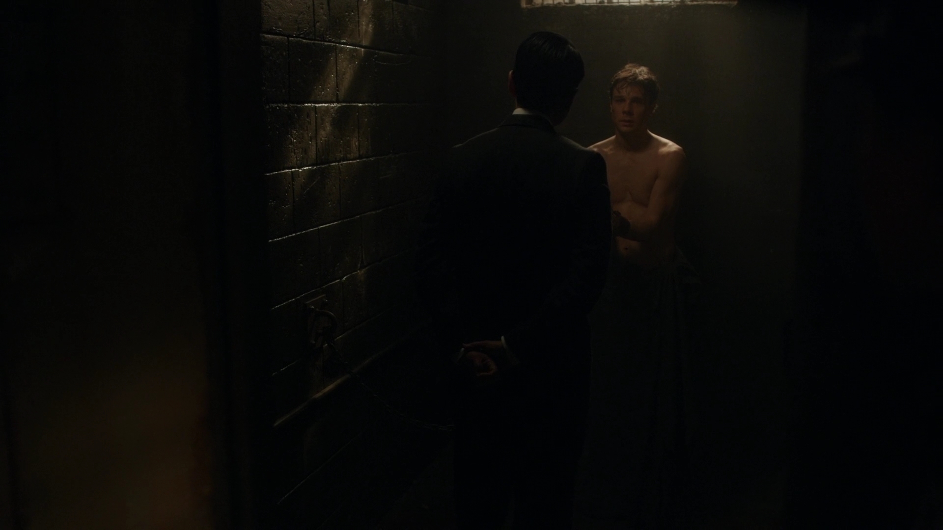 Charmed-Online-dot-nl_TheManInTheHighCastle1x02-115770.jpg