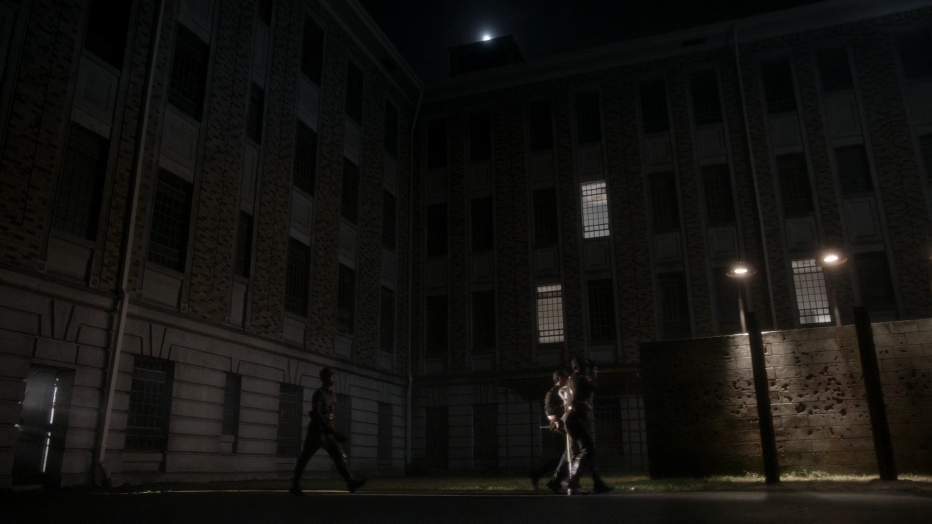 Charmed-Online-dot-nl_TheManInTheHighCastle1x02-116142.jpg