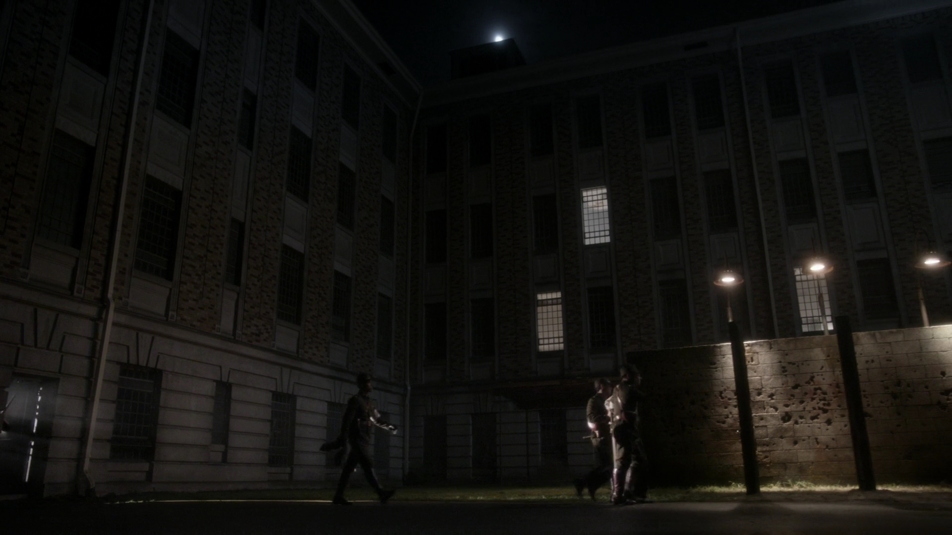 Charmed-Online-dot-nl_TheManInTheHighCastle1x02-116143.jpg