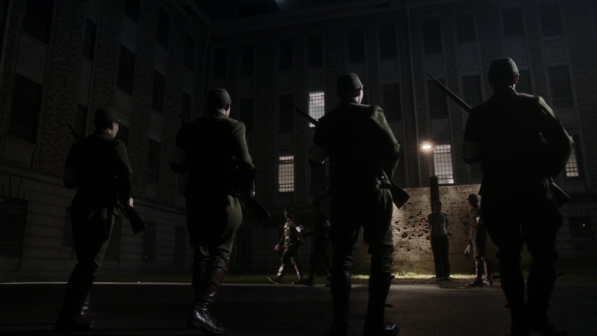 Charmed-Online-dot-nl_TheManInTheHighCastle1x02-116221.jpg