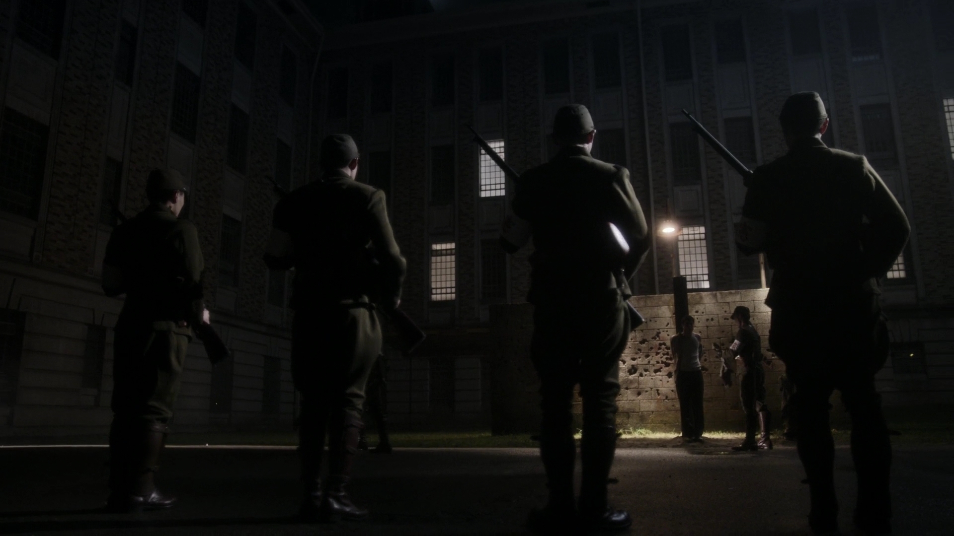 Charmed-Online-dot-nl_TheManInTheHighCastle1x02-116223.jpg