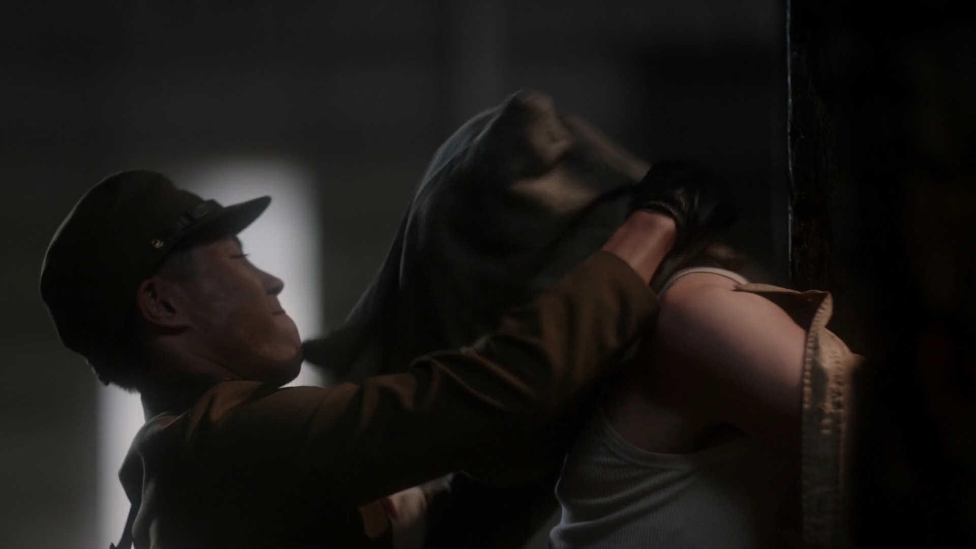 Charmed-Online-dot-nl_TheManInTheHighCastle1x02-116311.jpg