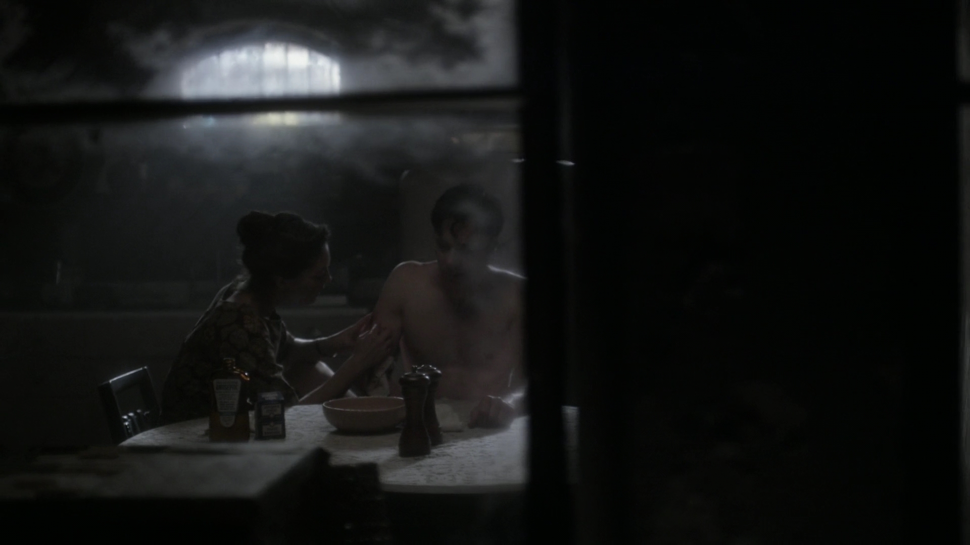 Charmed-Online-dot-nl_TheManInTheHighCastle1x05-0915.jpg