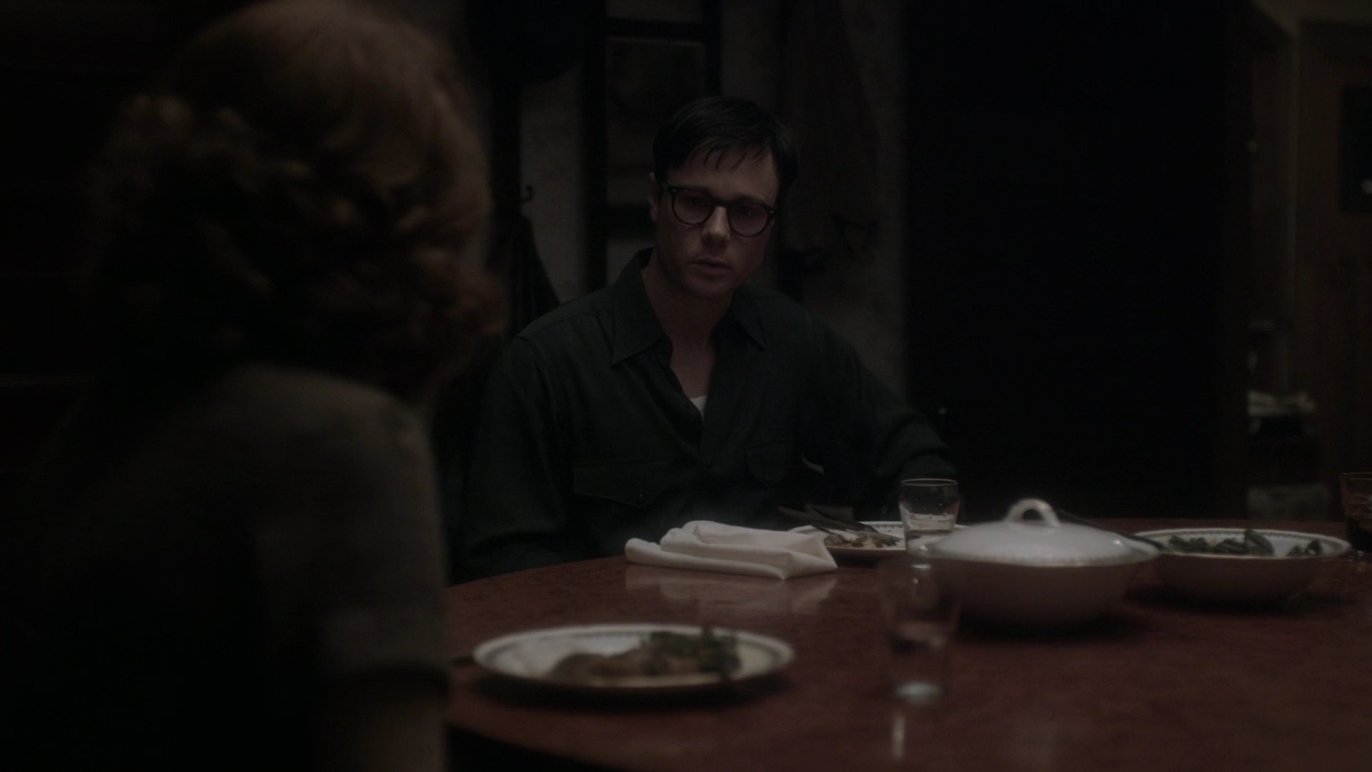 Charmed-Online-dot-nl_TheManInTheHighCastle1x08-2716.jpg Charmed-Online-dot-nl_TheManInTheHighCastle1x08-2716.jpg