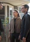1x09-006.jpg