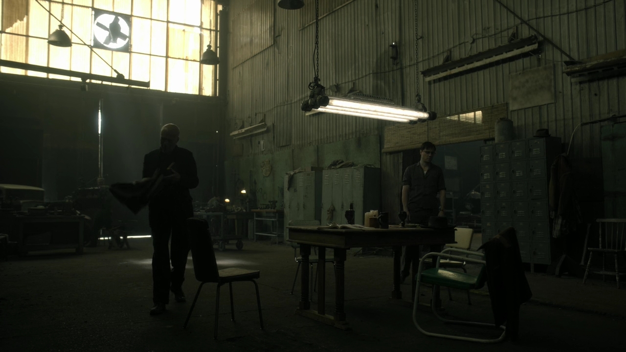 Charmed-Online-dot-nl_TheManInTheHighCastle2x07-0555.jpg Charmed-Online-dot-nl_TheManInTheHighCastle2x07-0555.jpg