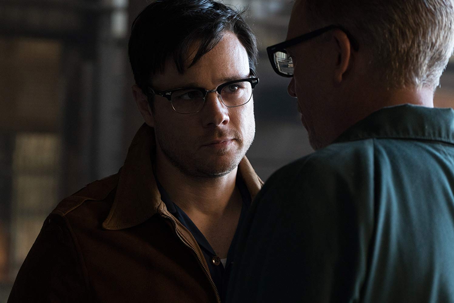 2x08-001.jpg