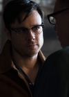 2x08-001.jpg