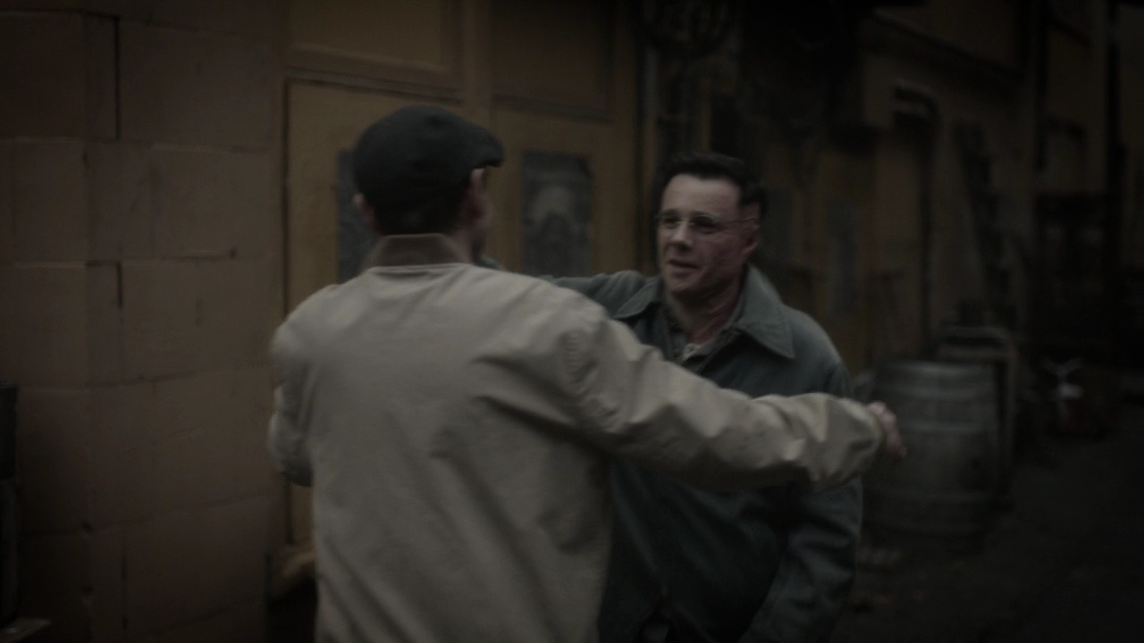 Charmed-Online-dot-nl_TheManInTheHighCastle3x09-1670.jpg Charmed-Online-dot-nl_TheManInTheHighCastle3x09-1670.jpg