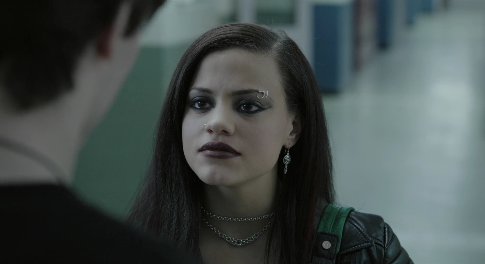 Charmed-Online-dot-nl_AcrossTheLine3165.jpg Charmed-Online-dot-nl_AcrossTheLine3165.jpg