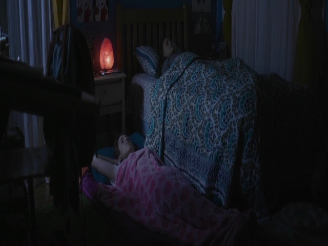 Charmed-Online-dot-nl_BeSomebody2115.jpg Charmed-Online-dot-nl_BeSomebody2115.jpg