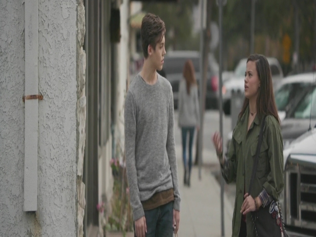 Charmed-Online-dot-nl_BeSomebody2733.jpg Charmed-Online-dot-nl_BeSomebody2733.jpg