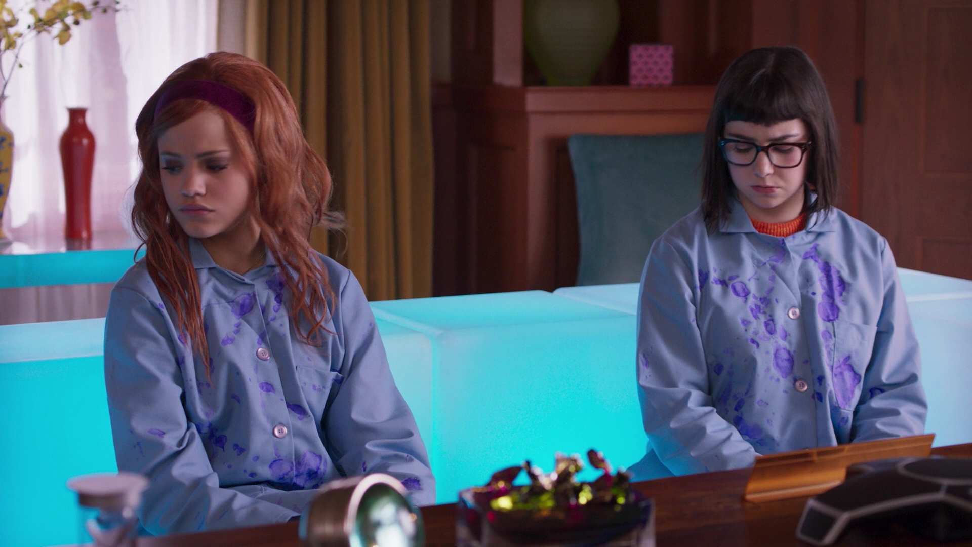 Charmed-Online-dot-nl_DaphneAndVelma1439.jpg