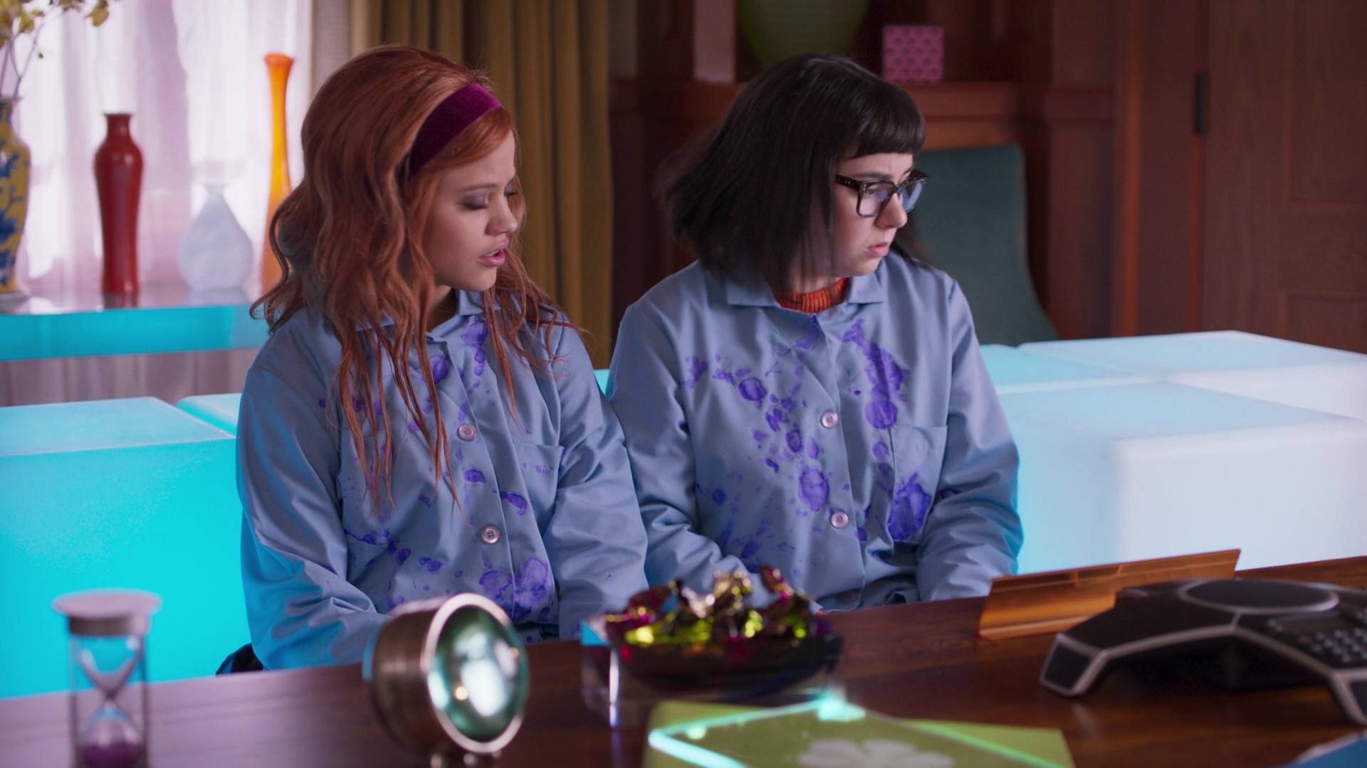 Charmed-Online-dot-nl_DaphneAndVelma1647.jpg