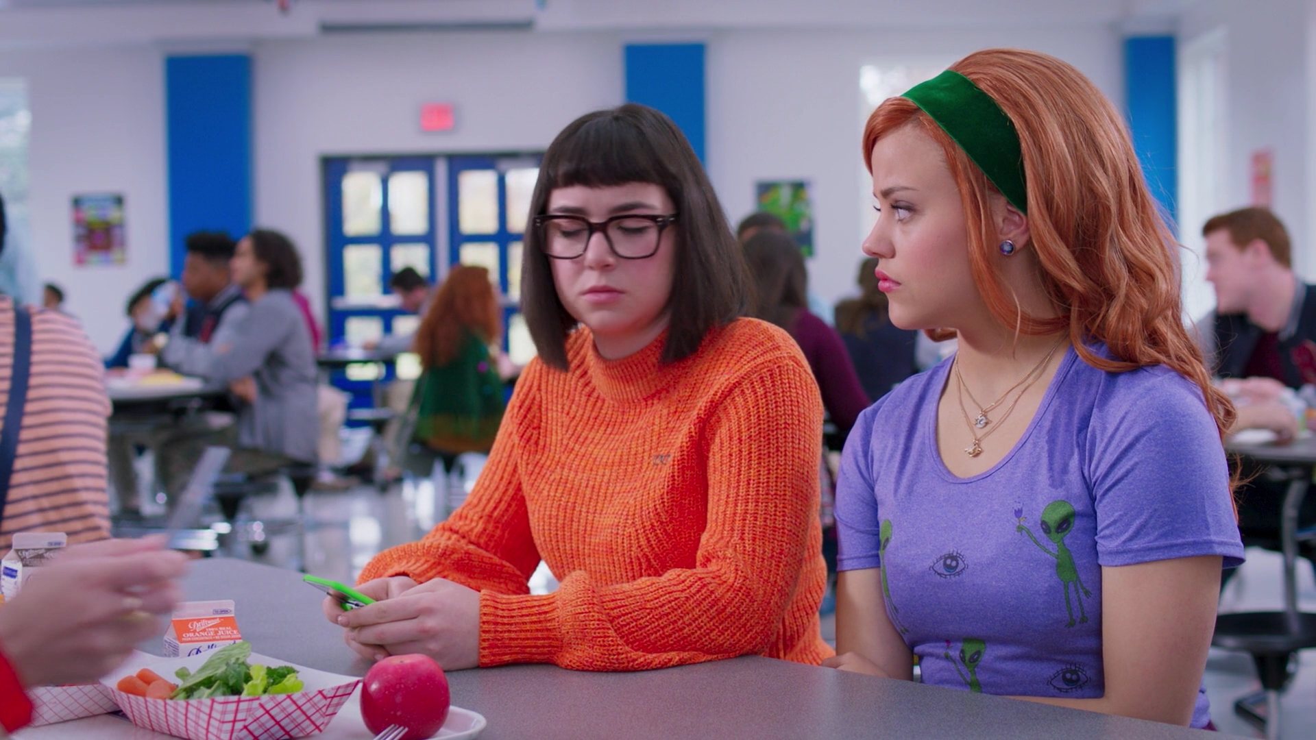 Charmed-Online-dot-nl_DaphneAndVelma1733.jpg